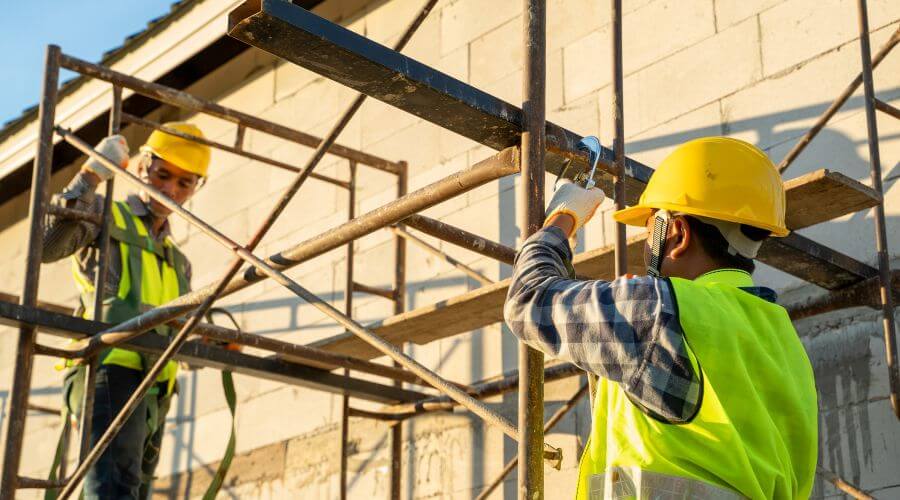 Professional fairlawn roofing services in Leedey, OK